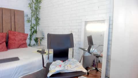 Victoria   Everyday From 1400 to 2130 Col Time online show from 28, 12, 2024