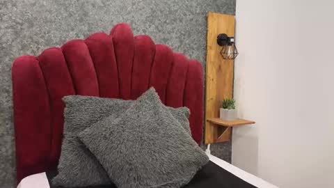 Vicky  online show from 21, 10, 2025