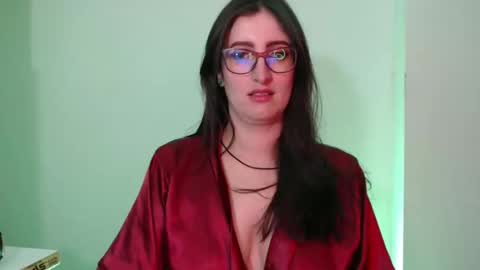 Snapshot of victoria_riider chatting on 6, 12, 2024 Victoria online show from 6, 12, 2024