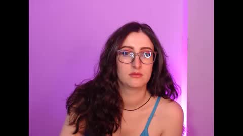 Snapshot of victoria_riider chatting on 16, 12, 2024 Victoria online show from 16, 12, 2024