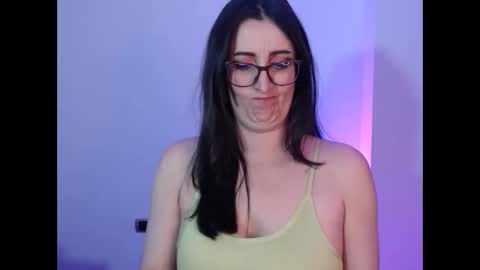 Snapshot of victoria_riider chatting on 20, 12, 2024 Victoria online show from 20, 12, 2024