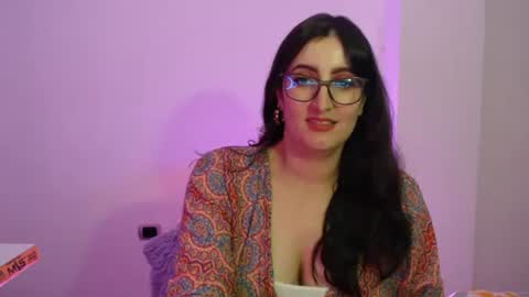 Snapshot of victoria_riider chatting on 4, 3, 2025 Victoria online show from 4, 3, 2025
