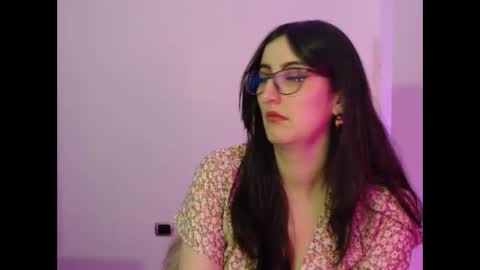 Snapshot of victoria_riider chatting on 8, 3, 2025 Victoria online show from 8, 3, 2025