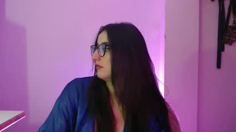 Victoria online show from 22, 12, 2025