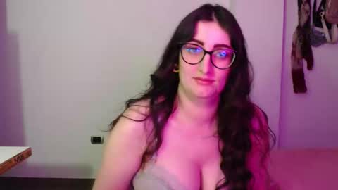 Victoria online show from 14, 4, 2026