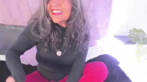 victoriaa_anderson_ online show from 10, 4, 2026