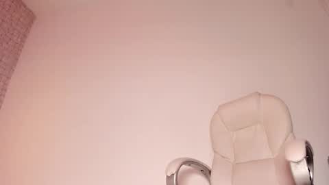 Victoria Sofia online show from 12, 3, 2025