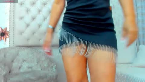 victoriaarousse online show from 27, 9, 2025