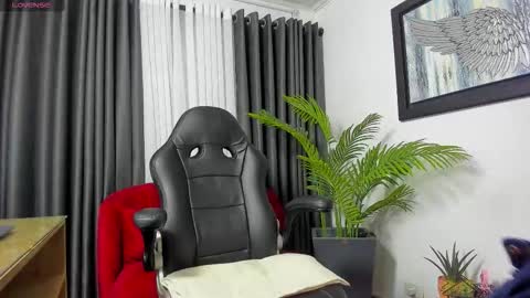 Snapshot of victoriapaker chatting on 9, 1, 2026 victoriapaker online show from 9, 1, 2026