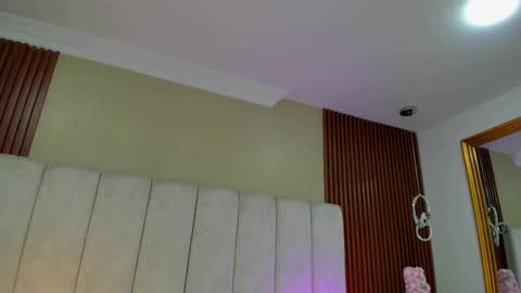 Maria Victoria online show from 7, 11, 2025