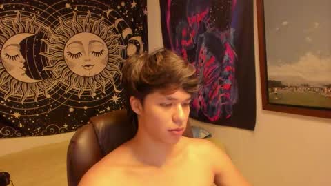 Snapshot of victorino_jhonson chatting on 25, 11, 2025 Victorino Jhonson online show from 25, 11, 2025