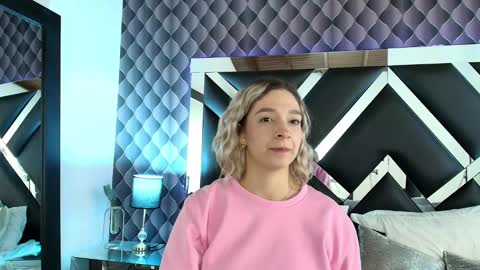 Snapshot of victtoria_lee chatting on 12, 2, 2025 victtoria lee online show from 12, 2, 2025