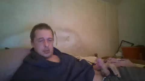 Snapshot of vids1977 chatting on 24, 1, 2025 vids1977 online show from 24, 1, 2025