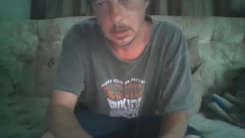 Snapshot of vids1977 chatting on 19, 9, 2025 vids1977 online show from 19, 9, 2025