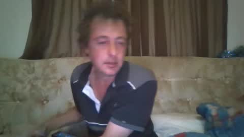 Snapshot of vids1977 chatting on 5, 10, 2025 vids1977 online show from 5, 10, 2025