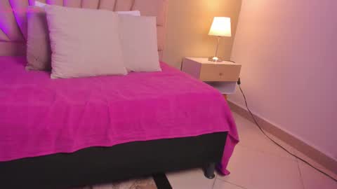 Victoria  online show from 26, 2, 2026