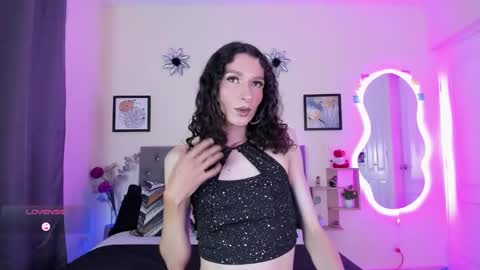 Snapshot of viioleta_cam chatting on 9, 10, 2025 Violet online show from 9, 10, 2025
