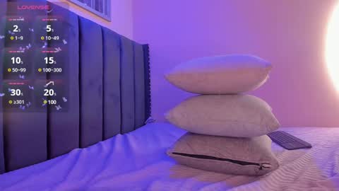 Viiolett online show from 12, 3, 2025