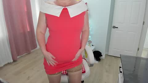 Snapshot of vika7333 chatting on 19, 12, 2024 Ukrainian-woman online show from 19, 12, 2024