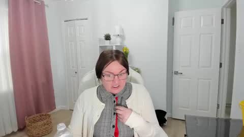 Snapshot of vika7333 chatting on 18, 2, 2025 Ukrainian-woman online show from 18, 2, 2025