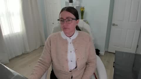 Snapshot of vika7333 chatting on 10, 3, 2025 Ukrainian-woman online show from 10, 3, 2025