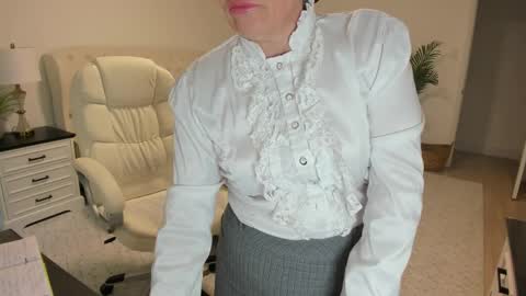 Ukrainian-woman online show from 7, 4, 2026