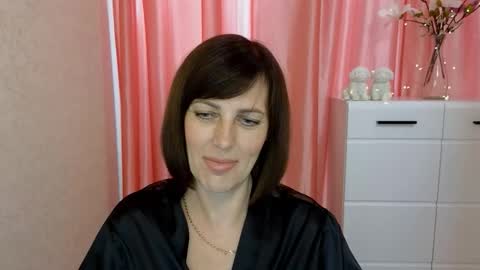 Snapshot of vikasoul chatting on 12, 10, 2025 Vika online show from 12, 10, 2025