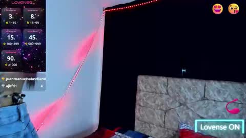 Snapshot of vikgomez chatting on 27, 9, 2025 Vikgomez online show from 27, 9, 2025