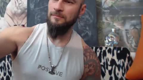Snapshot of viking_me chatting on 28, 12, 2024 viking online show from 28, 12, 2024