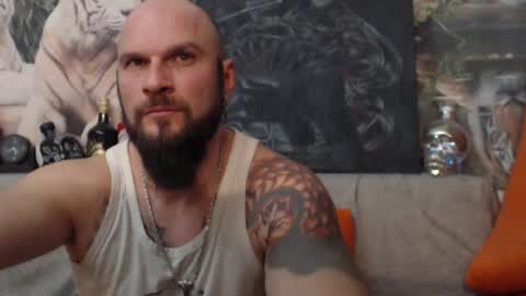 Snapshot of viking_me chatting on 20, 1, 2025 viking online show from 20, 1, 2025