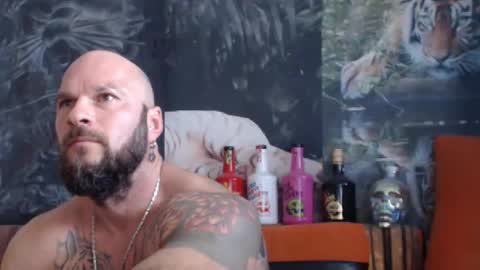 Snapshot of viking_me chatting on 17, 9, 2025 viking online show from 17, 9, 2025