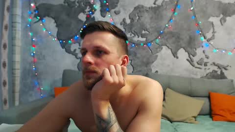 Snapshot of vikingchrisss chatting on 15, 12, 2024 vikingchrisss online show from 15, 12, 2024
