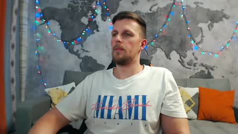 Snapshot of vikingchrisss chatting on 20, 12, 2024 vikingchrisss online show from 20, 12, 2024