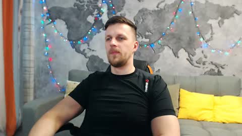 Snapshot of vikingchrisss chatting on 12, 1, 2025 vikingchrisss online show from 12, 1, 2025