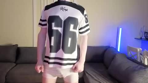 Max online show from 27, 2, 2026