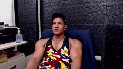 Viktor Herrera online show from 20, 2, 2025