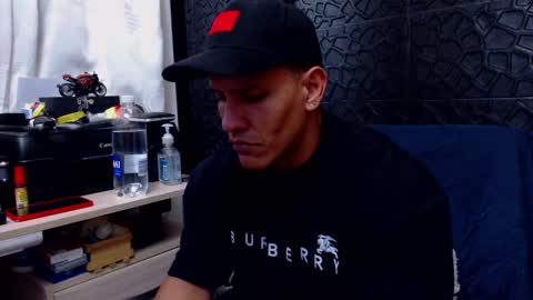 Viktor Herrera online show from 8, 3, 2025