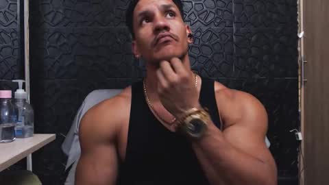 Viktor Herrera online show from 15, 10, 2025