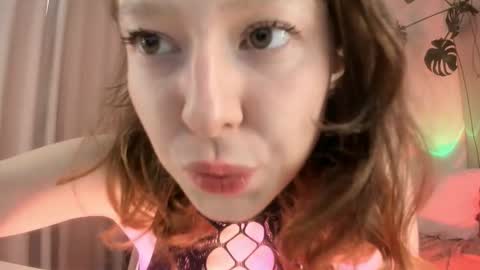 Vikky online show from 23, 9, 2025