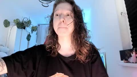 Vikky online show from 26, 11, 2025