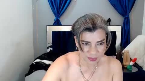 Snapshot of vikyadams chatting on 2, 2, 2025 VIKY ADAMS online show from 2, 2, 2025