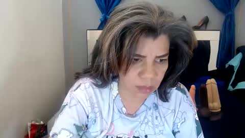 Snapshot of vikyadams chatting on 5, 2, 2025 VIKY ADAMS online show from 5, 2, 2025