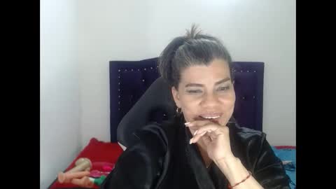 Snapshot of vikyadams chatting on 13, 2, 2025 VIKY ADAMS online show from 13, 2, 2025