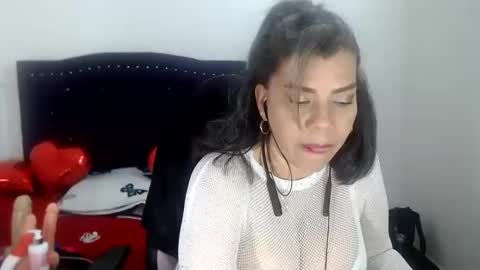Snapshot of vikyadams chatting on 18, 2, 2025 VIKY ADAMS online show from 18, 2, 2025
