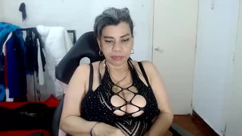 Snapshot of vikyadams chatting on 25, 2, 2025 VIKY ADAMS online show from 25, 2, 2025