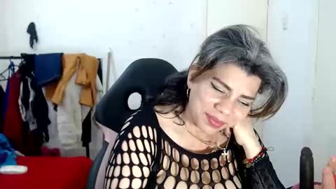 Snapshot of vikyadams chatting on 4, 3, 2025 VIKY ADAMS online show from 4, 3, 2025
