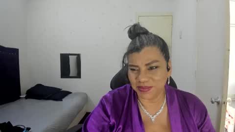 Snapshot of vikyadams chatting on 14, 10, 2025 VIKY ADAMS online show from 14, 10, 2025
