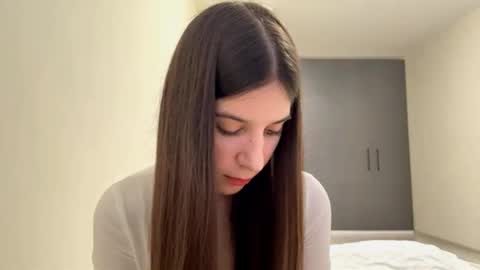 Vivien online show from 22, 2, 2026