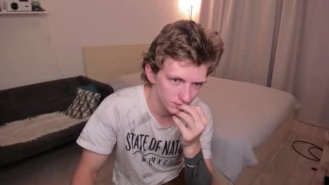 Snapshot of vince__dice chatting on 3, 10, 2025 Dimoooooon online show from 3, 10, 2025