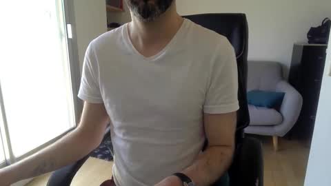 Snapshot of vince_du_80 chatting on 21, 5, 2026 Vince online show from 21, 5, 2026